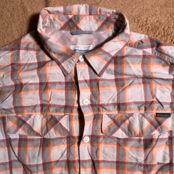 Columbia Men Small Gray White‎ Orange Short Sleeve Button Down Shirt (N) - Picture 2 of 7